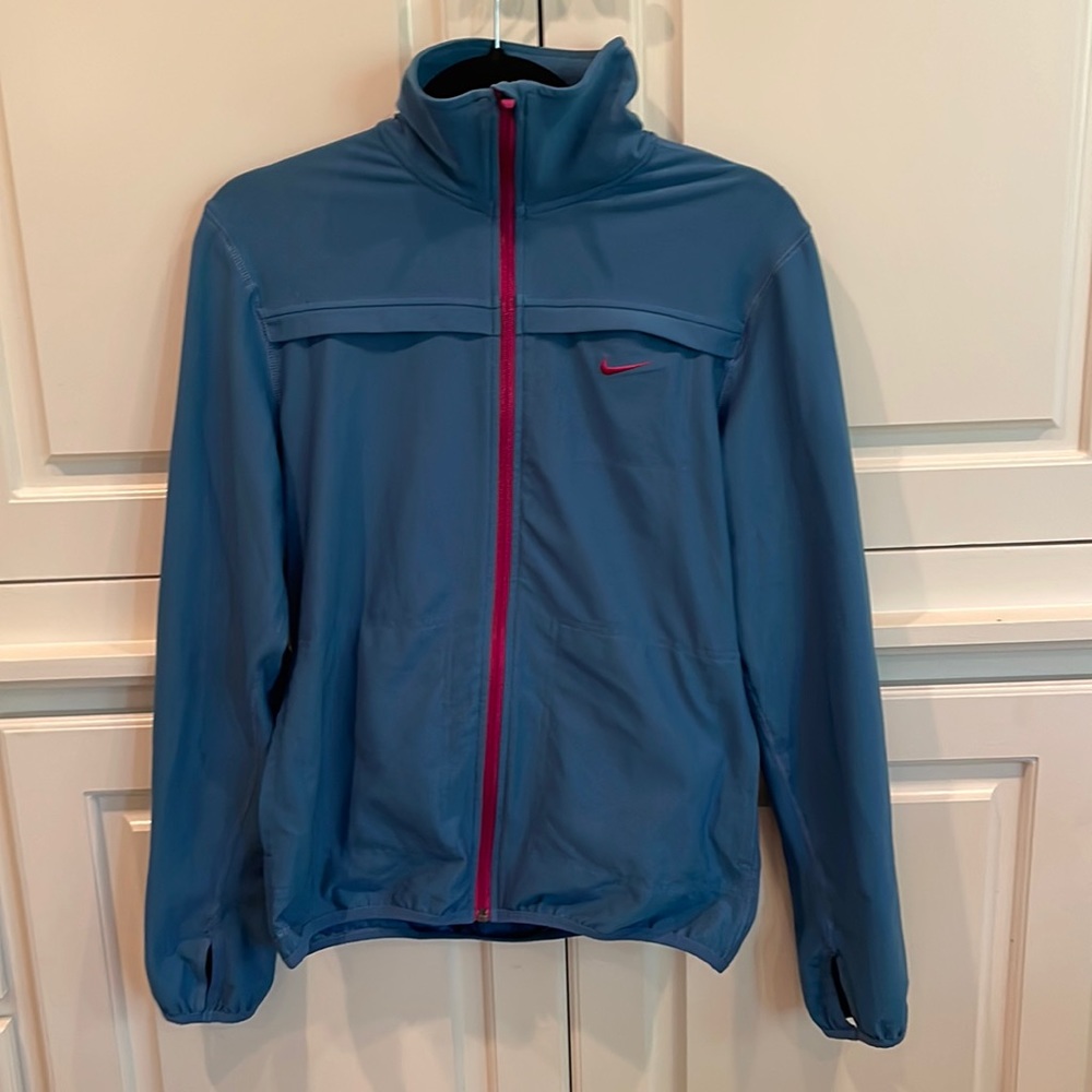 Nike Dri Fit jacket. Excellent condition!!